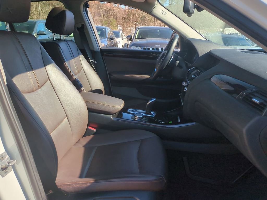 Used 2016 BMW X4 xDrive28i image 29