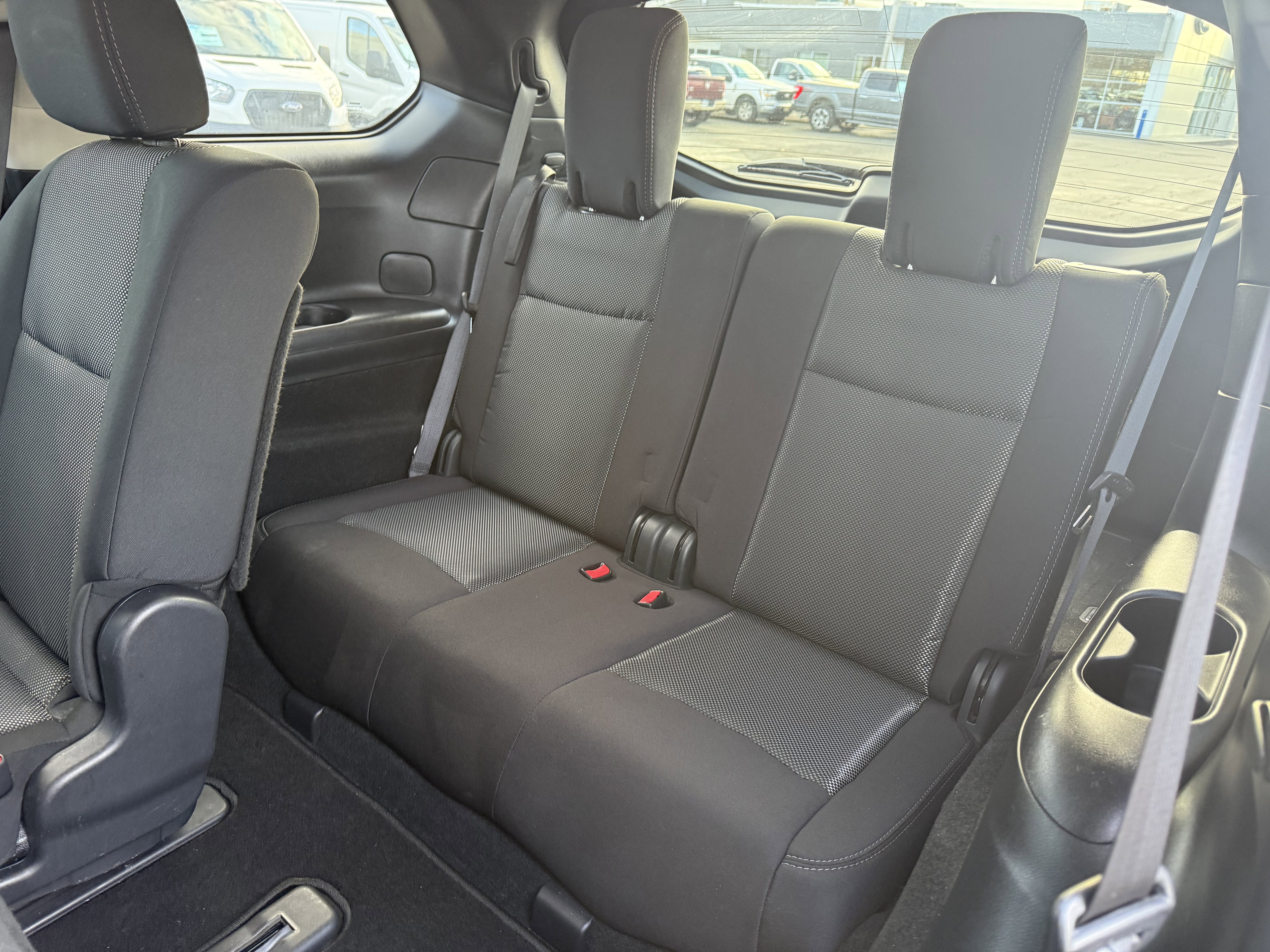 Used 2020 Nissan Pathfinder S image 9