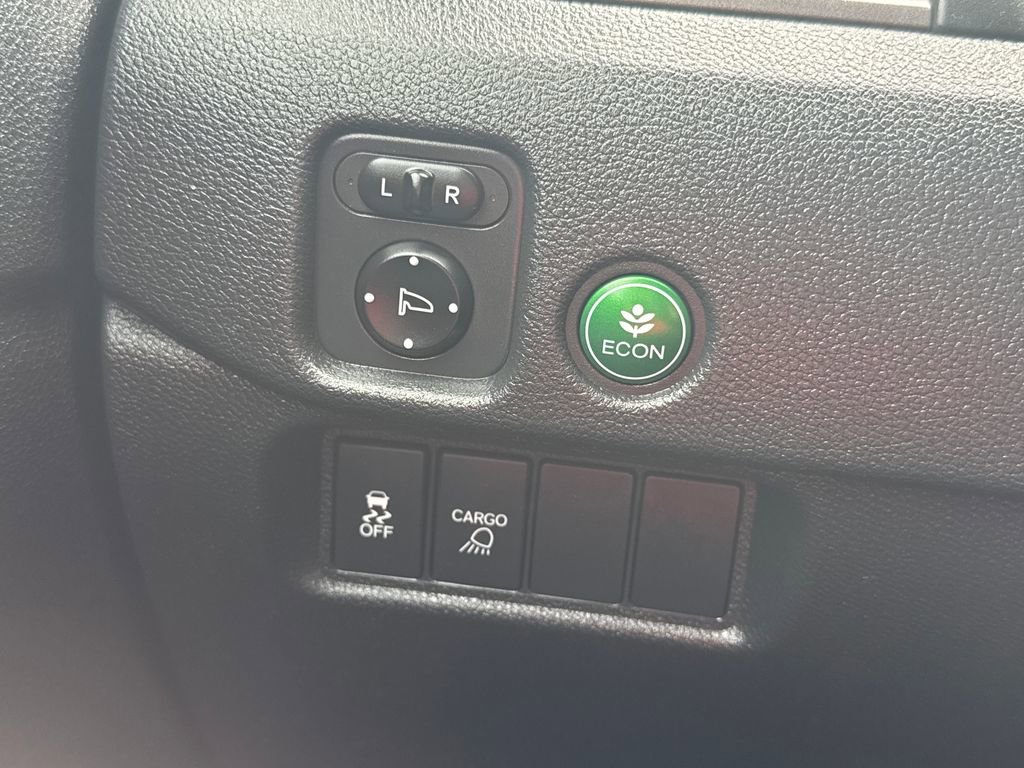 Used 2017 Honda Ridgeline RTS image 30