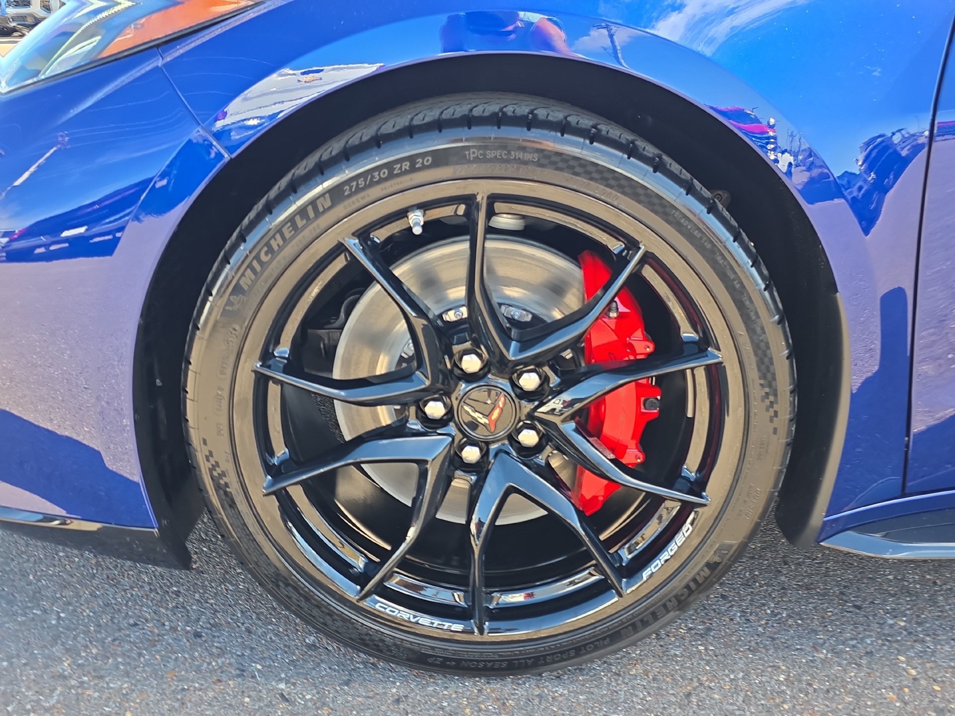 New 2027 Chevrolet Corvette Grand Sport RWD image 9