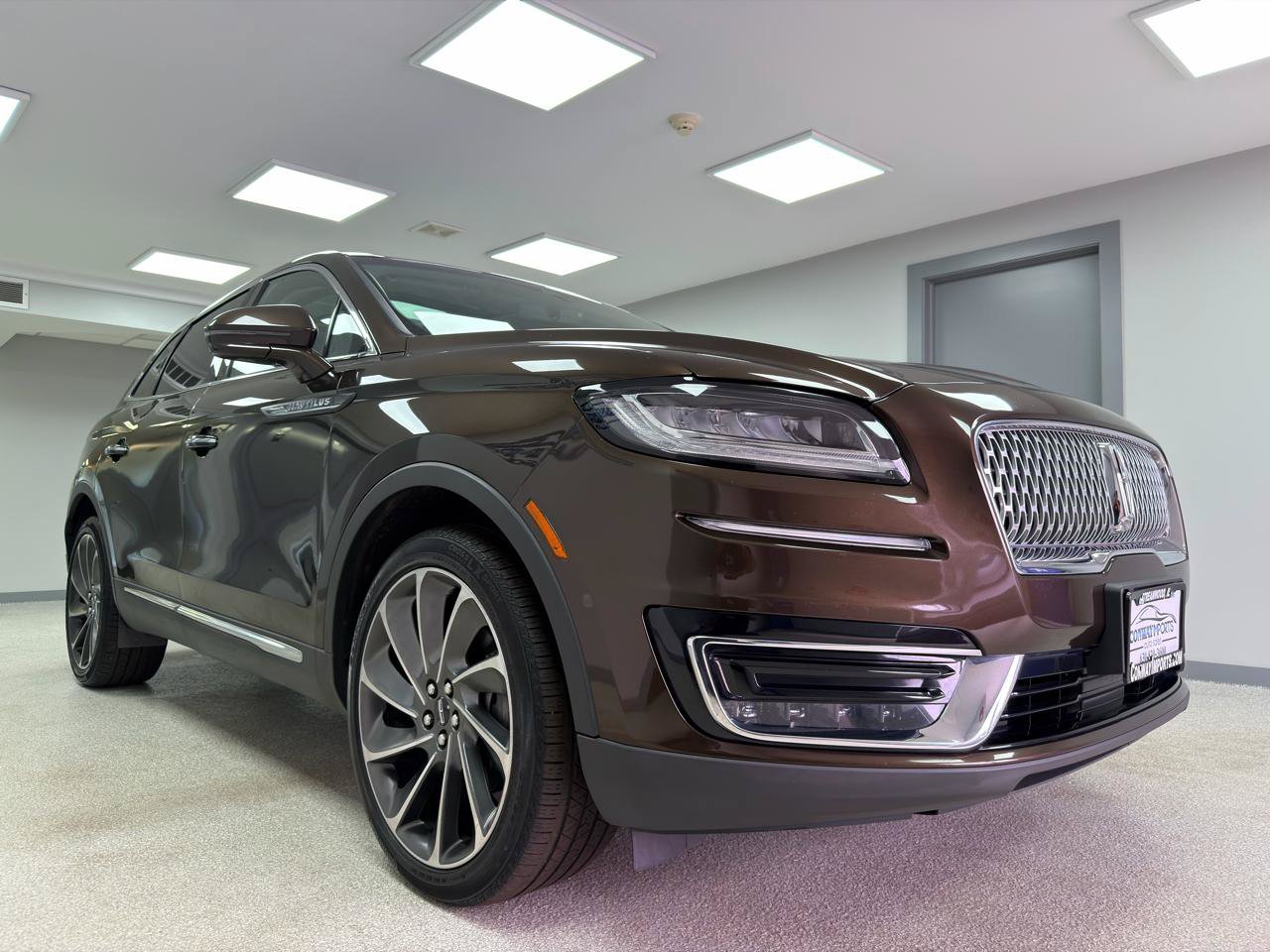 Used 2019 Lincoln Nautilus Reserve AWD/4WD image 4
