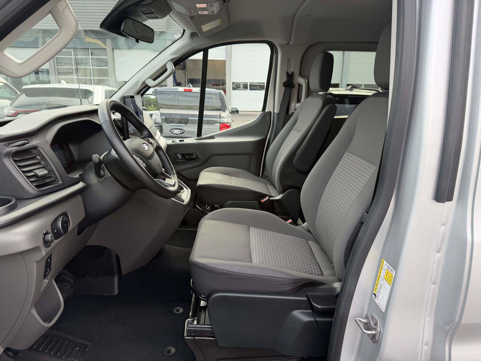 Used 2026 Ford Transit 350 XLT RWD image 16