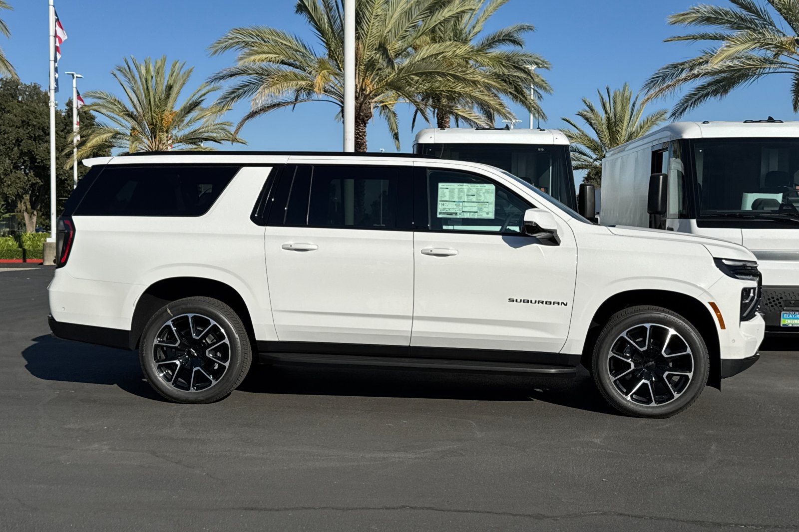 New 2027 Chevrolet Suburban RST w/ Comfort Package AWD/4WD image 2