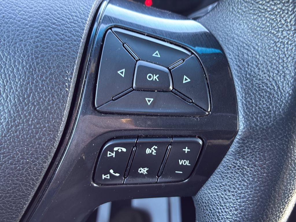 Used 2017 Ford Explorer XLT w/ Equipment Group 202A FWD image 28