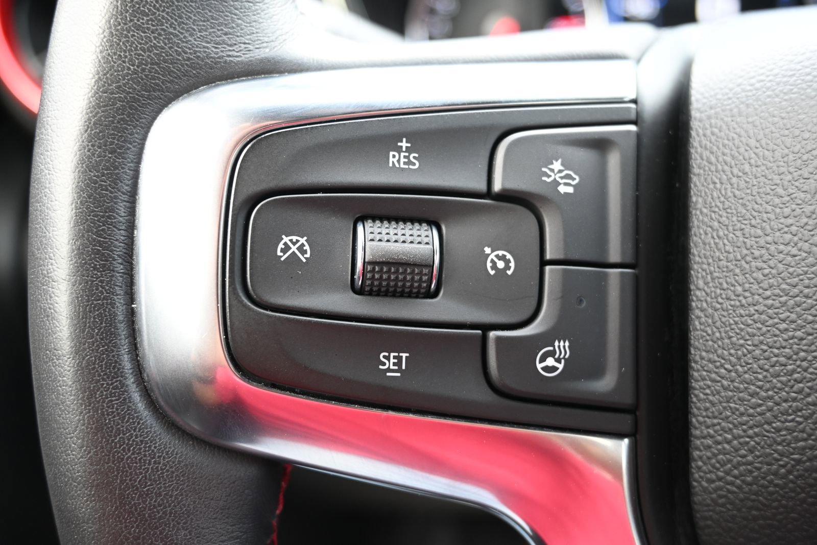 Used 2022 Chevrolet Blazer RS w/ Enhanced Convenience Package image 12