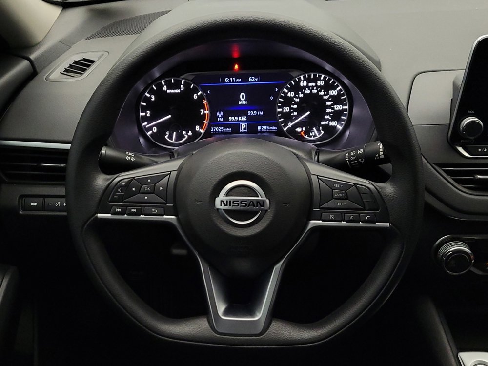 Used 2022 Nissan Altima 2.5 SV image 22