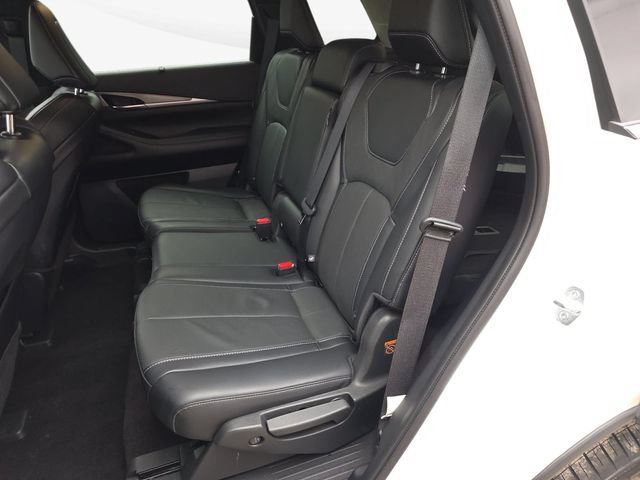 Used 2023 INFINITI QX60 Luxe AWD/4WD image 11
