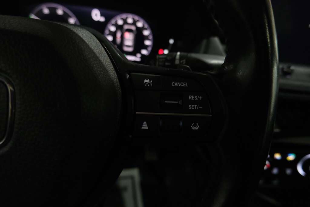 Used 2023 Honda Accord Sport image 36