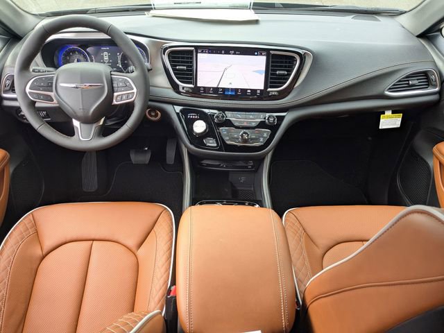 New 2026 Chrysler Pacifica Pinnacle image 22