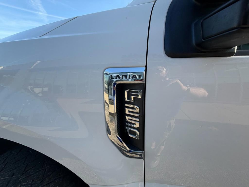 Used 2017 Ford F250 Lariat AWD/4WD image 10