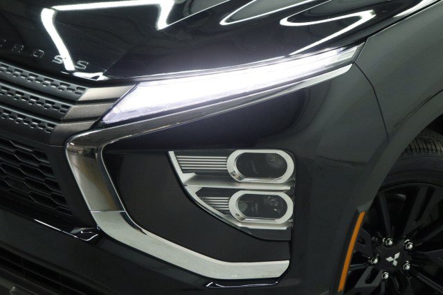 New 2026 Mitsubishi Eclipse Cross LE AWD/4WD image 2