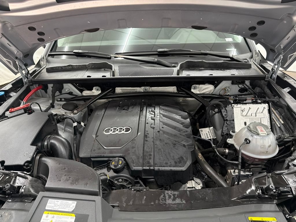Used 2024 Audi Q5 2.0T Premium AWD/4WD image 31