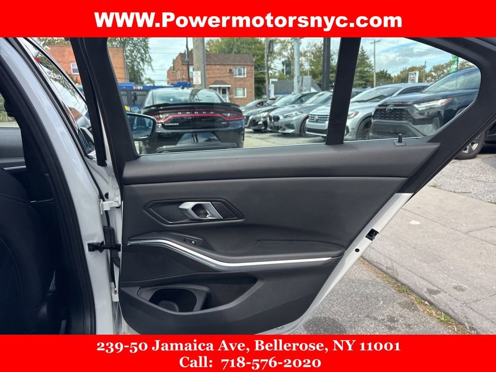 Used 2024 BMW 330i xDrive Sedan image 17