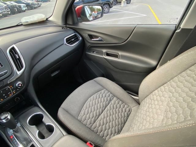 Used 2020 Chevrolet Equinox LT AWD/4WD image 25