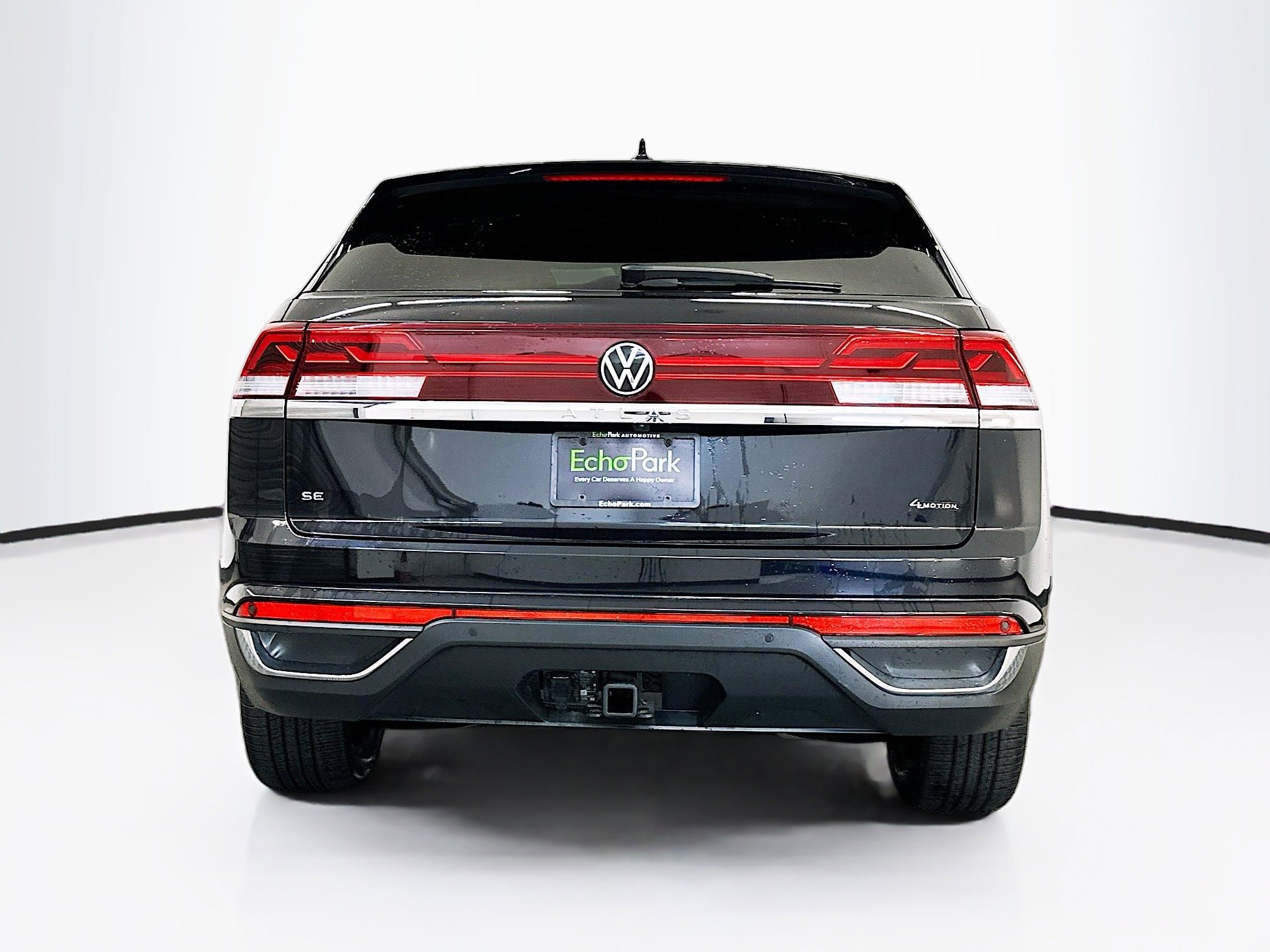 Used 2024 Volkswagen Atlas Cross Sport SE image 7