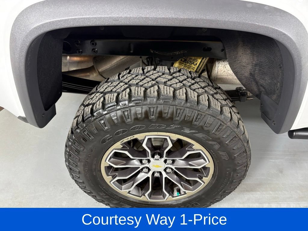 Used 2019 Chevrolet Colorado ZR2 AWD/4WD image 13
