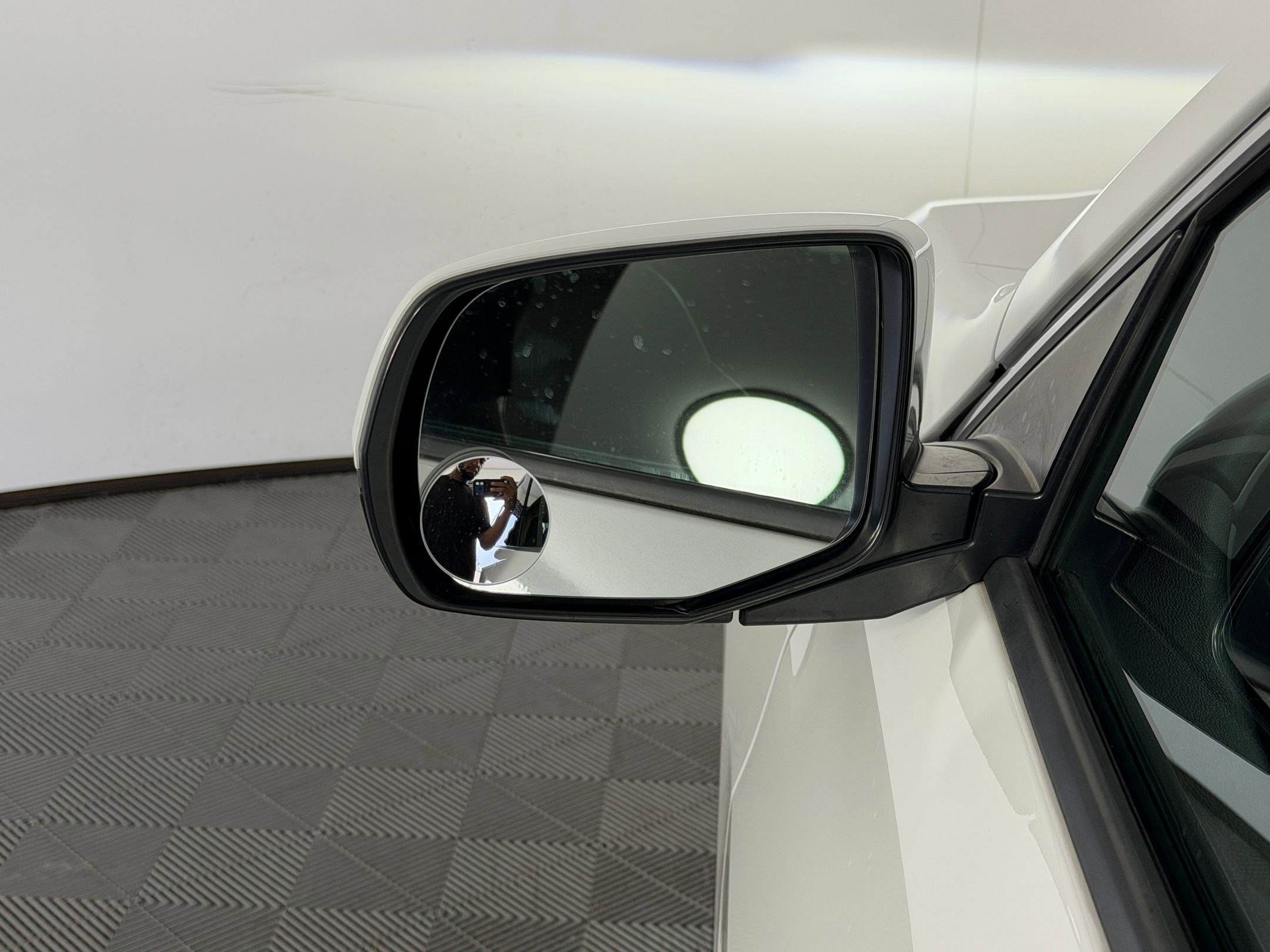 Used 2020 Acura RDX FWD image 22