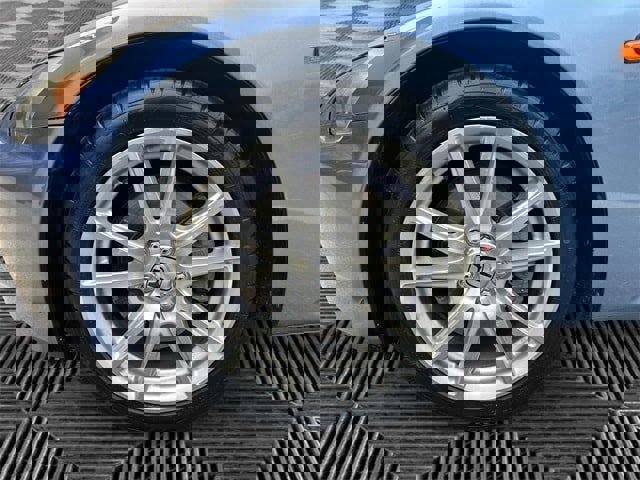 Used 2004 Honda S2000 image 13