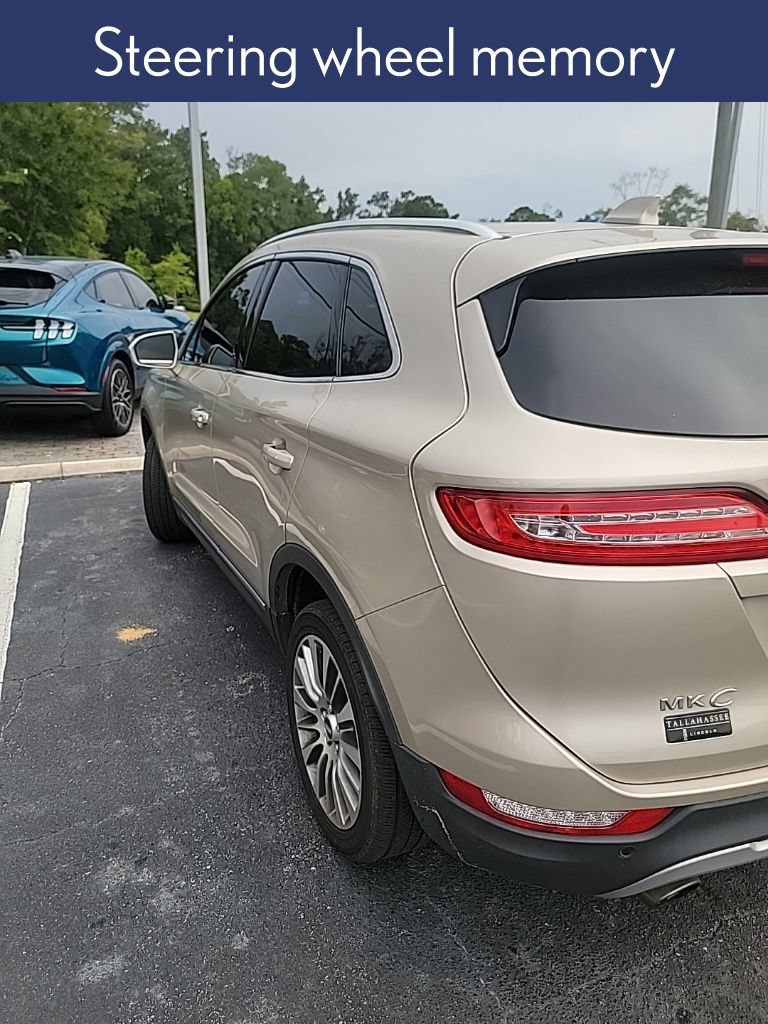 Used 2017 Lincoln MKC Reserve AWD/4WD image 6