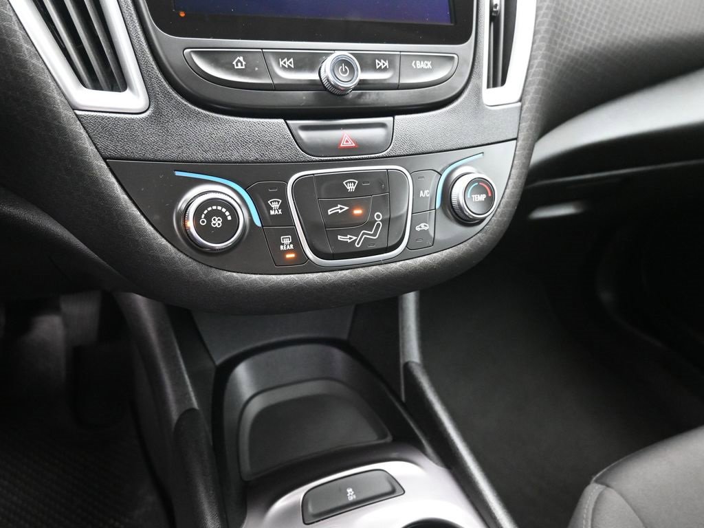 Used 2019 Chevrolet Malibu RS image 19