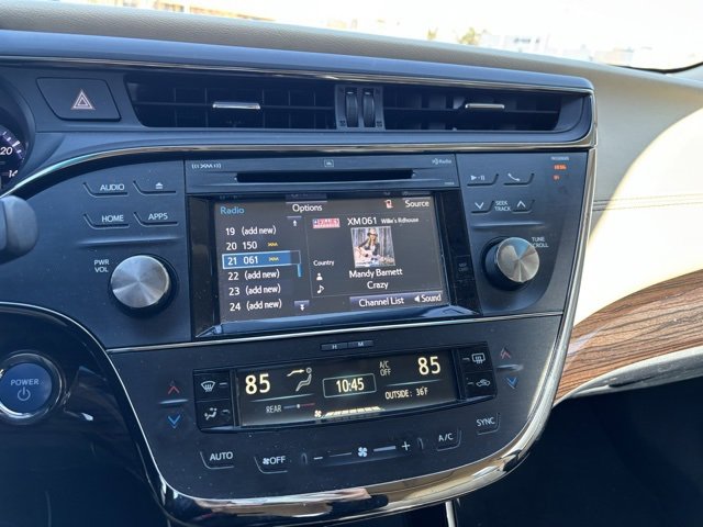 Used 2015 Toyota Avalon Limited image 17