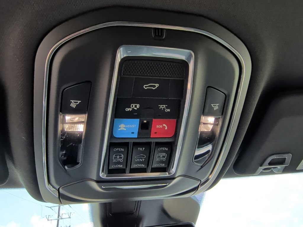 New 2026 Jeep Grand Cherokee Limited AWD/4WD image 22