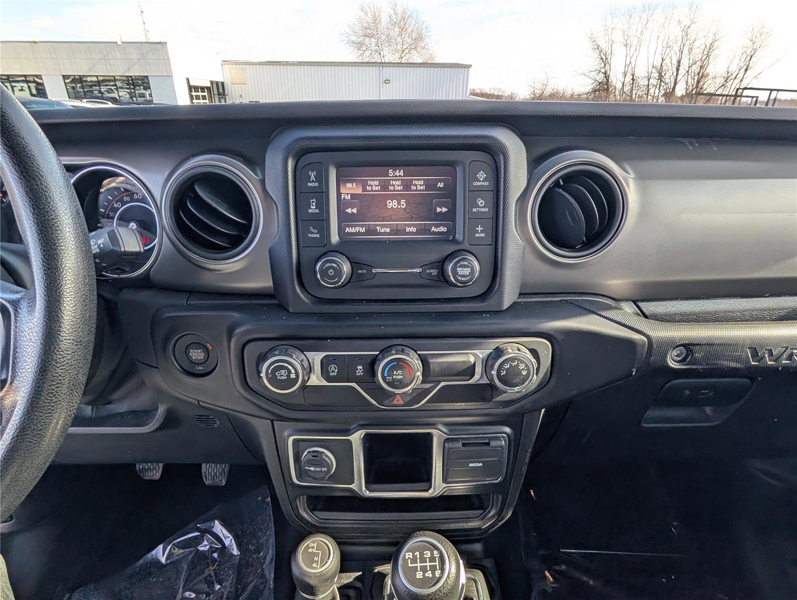 Used 2021 Jeep Wrangler Sport image 17