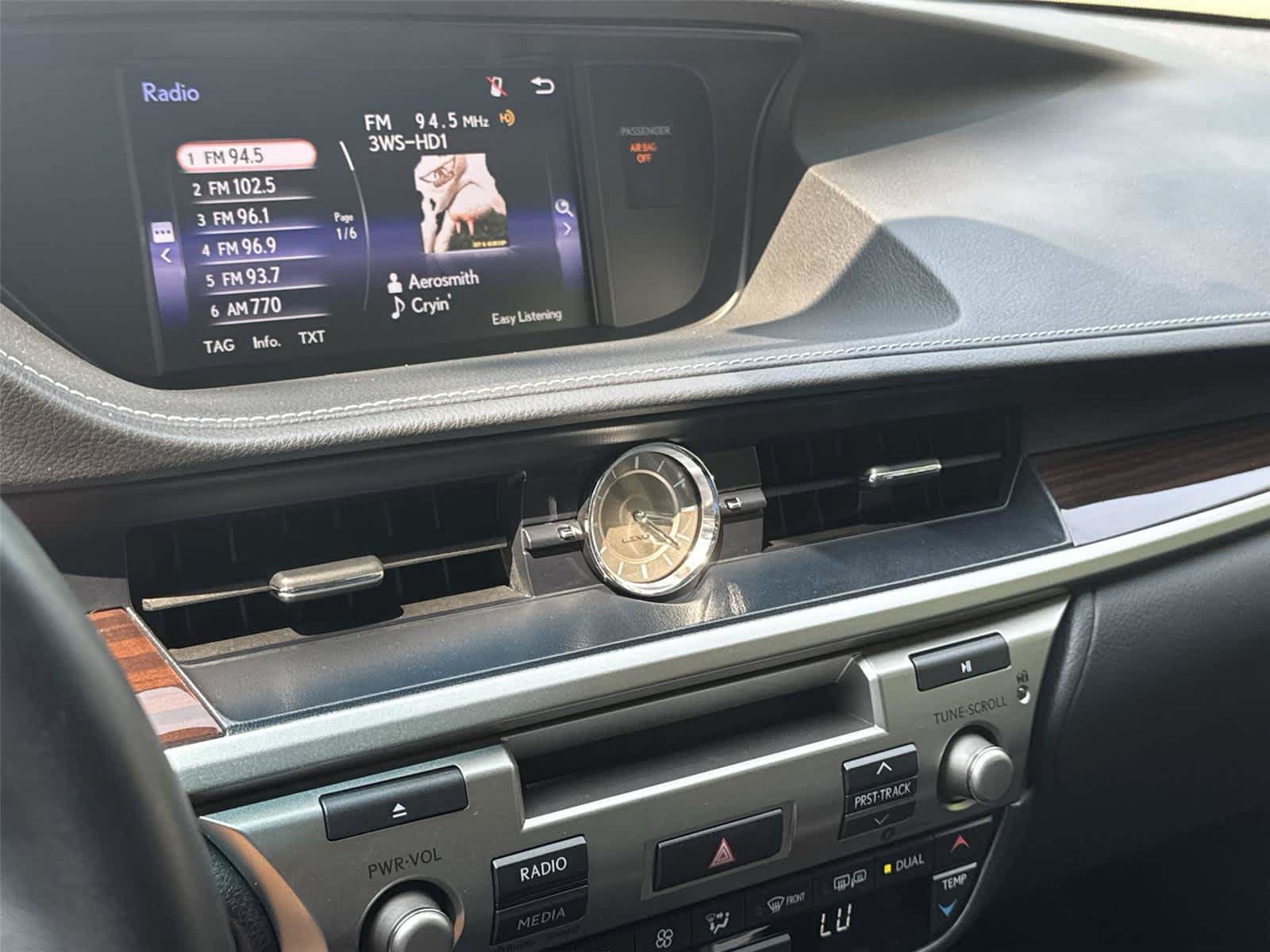 Used 2017 Lexus ES 350 w/ Premium Package FWD image 24