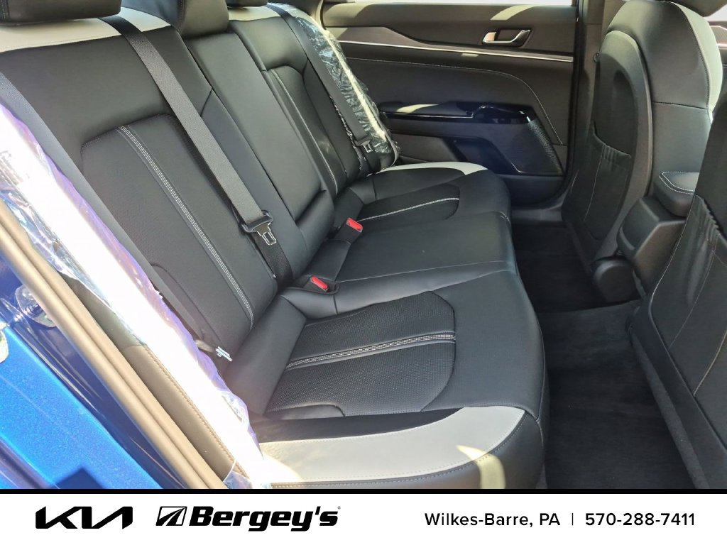 New 2026 Kia K5 GT-Line w/ GT-Line Premium Package FWD image 34
