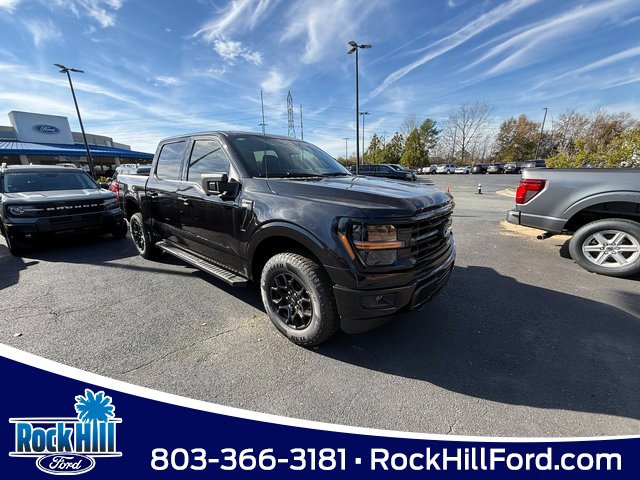 New 2025 Ford F150 XLT w/ Equipment Group 302A MID