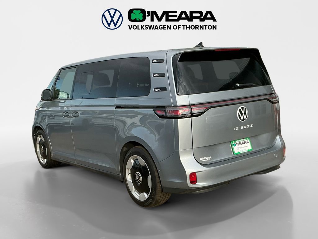 New 2025 Volkswagen ID. Buzz Pro S video 2