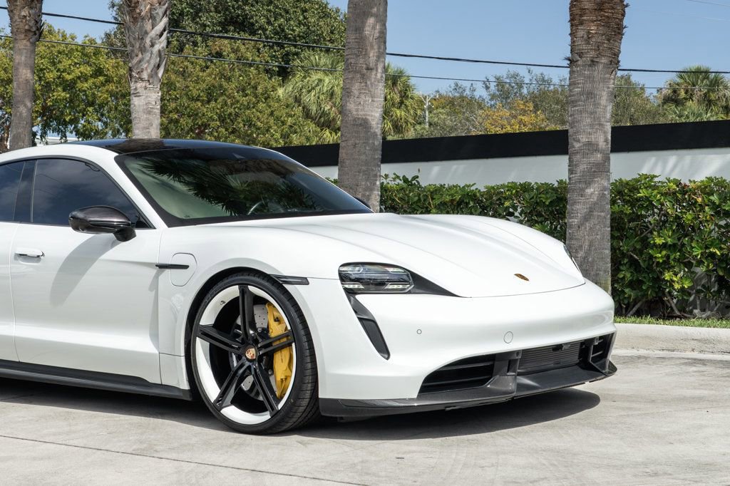 Used 2021 Porsche Taycan Turbo S image 11