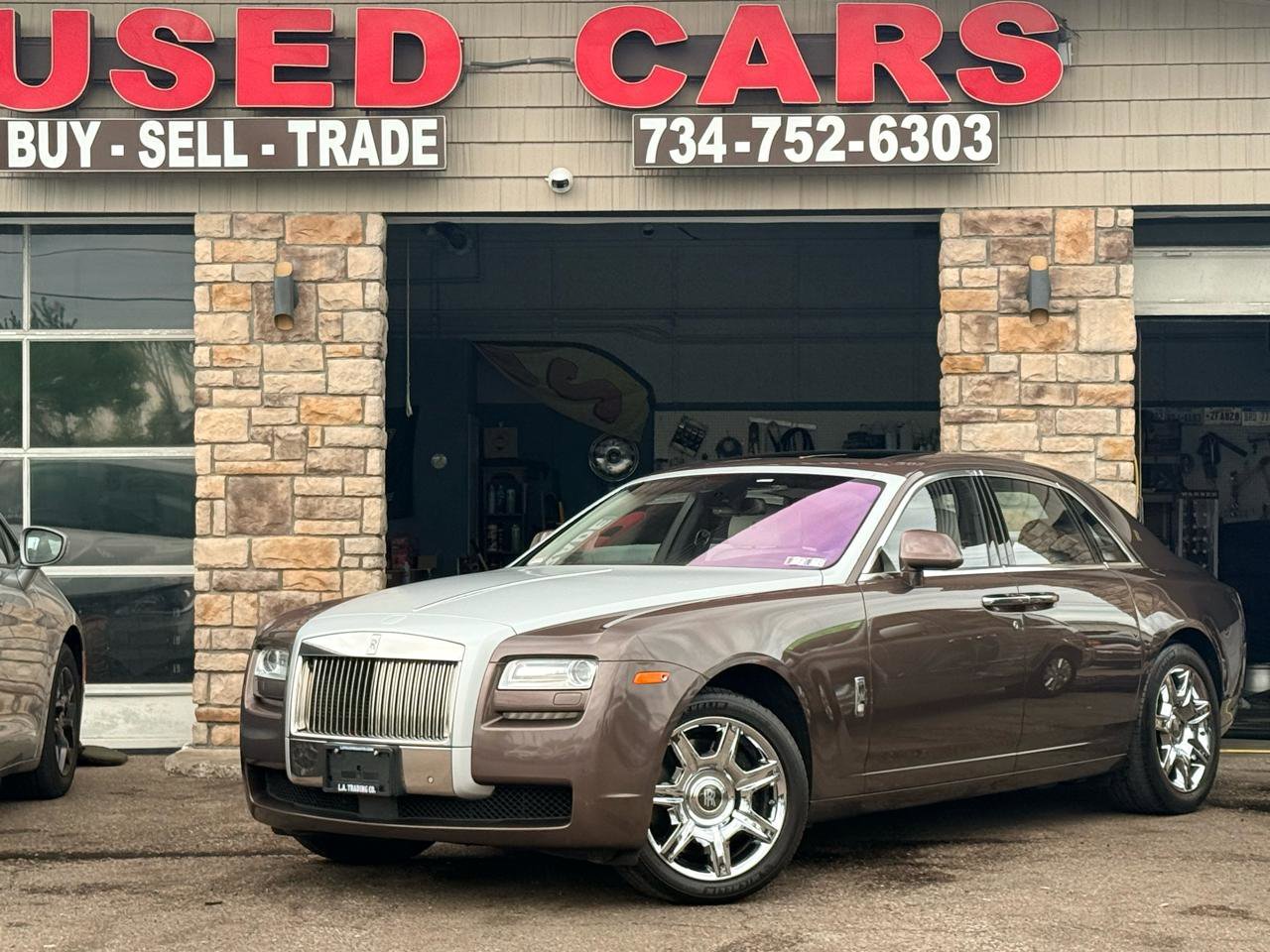 Used 2012 Rolls-Royce Ghost RWD image 2