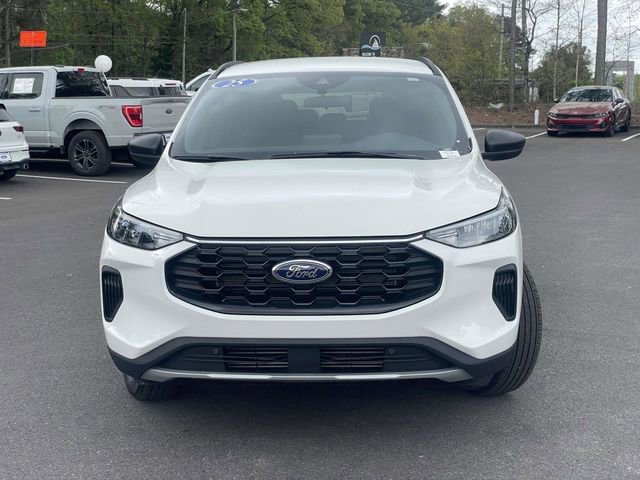 Certified 2025 Ford Escape ST-Line AWD/4WD image 8