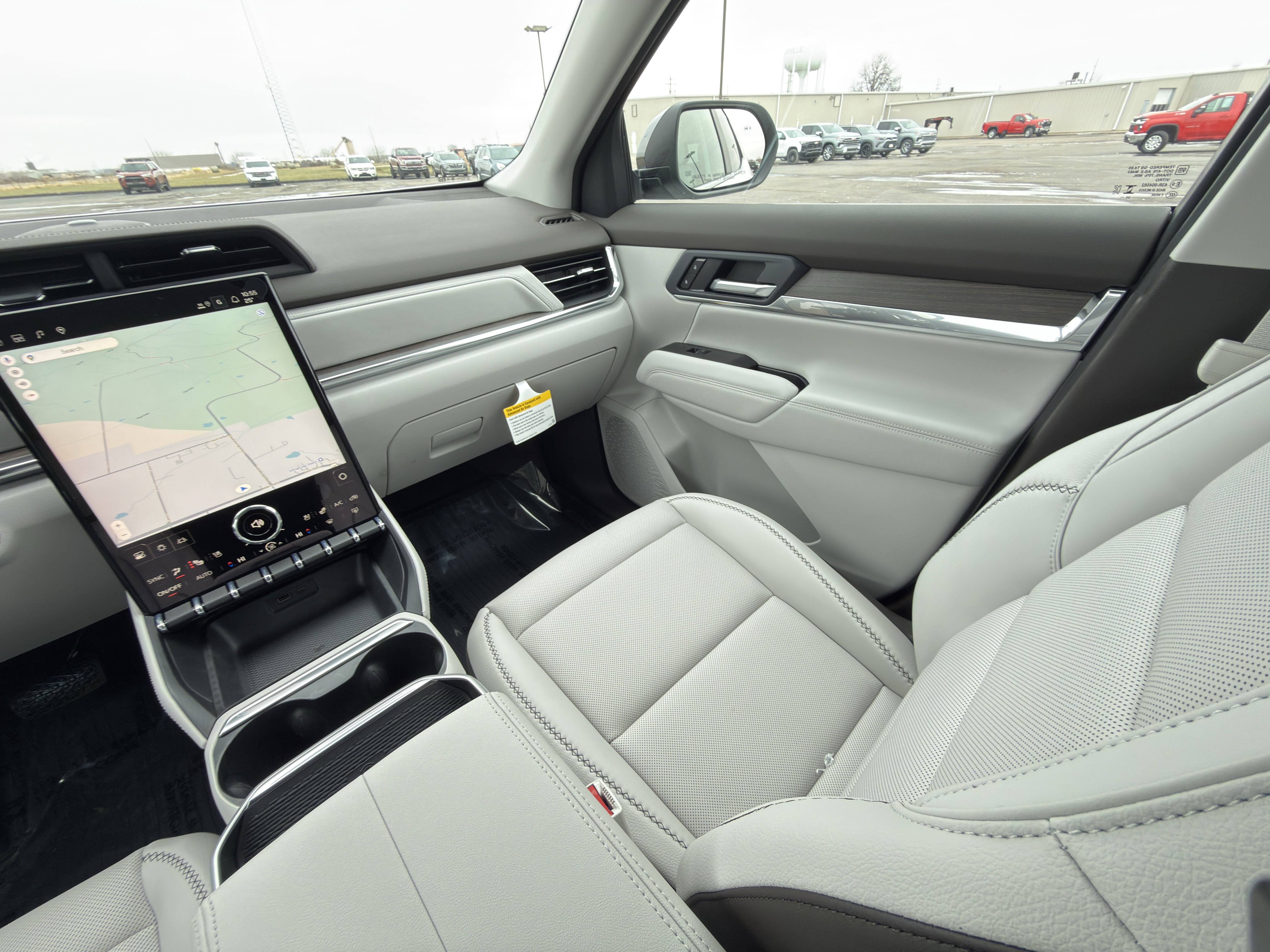 New 2026 GMC Terrain Denali w/ LPO, Floor Liner Package image 20