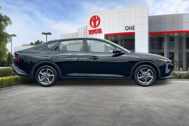 Used 2025 Kia K4 FWD image 3