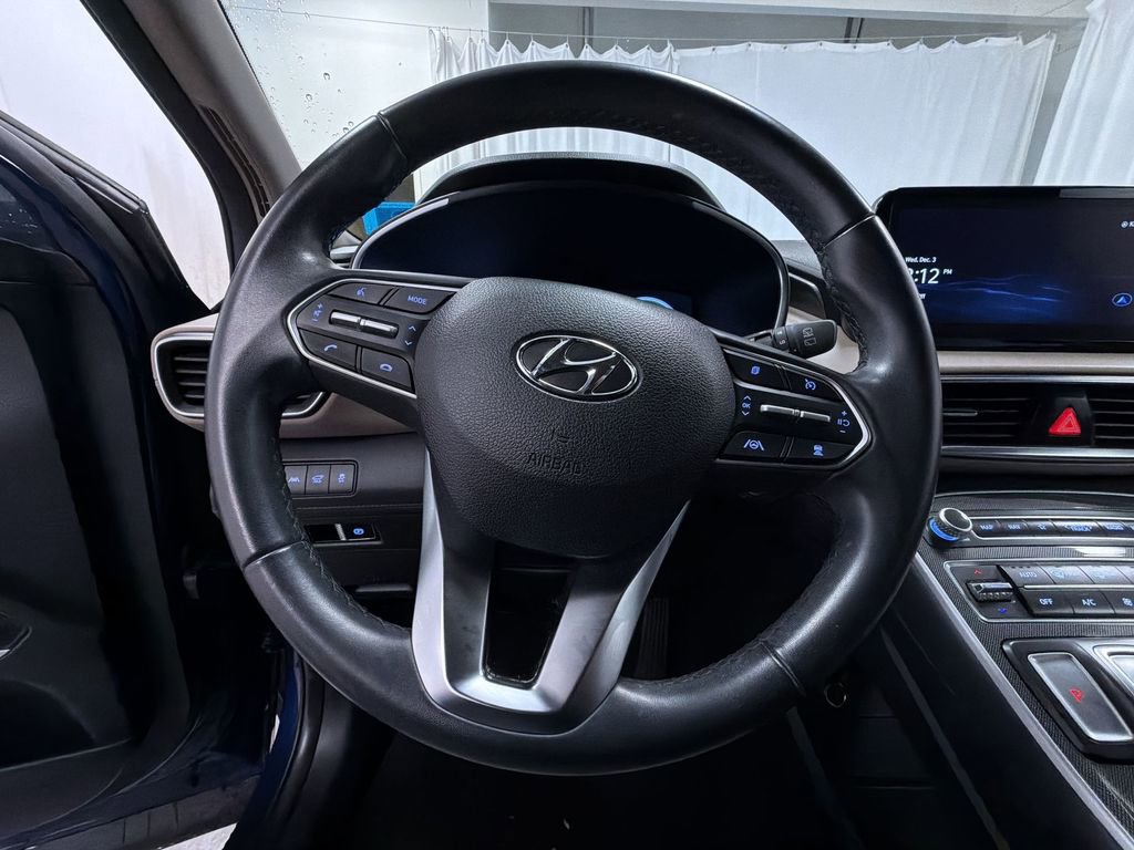 Used 2023 Hyundai Santa Fe SEL w/ Premium Package image 17