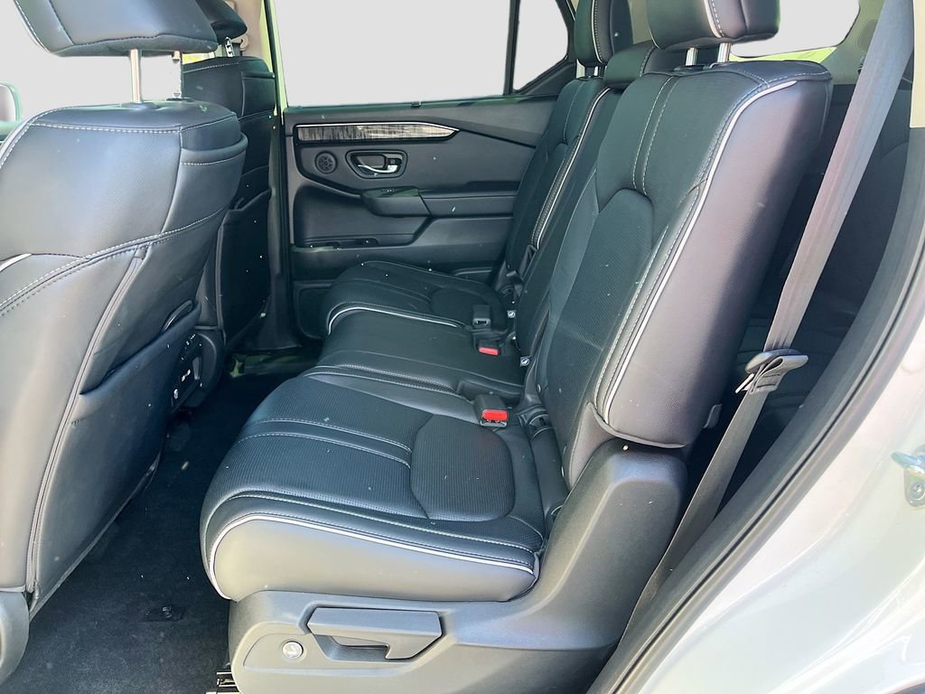 Used 2023 Honda Pilot Elite image 26