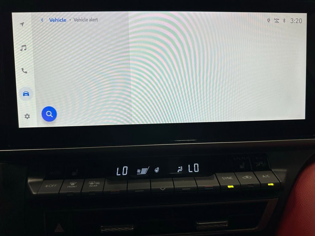 Used 2025 Toyota Camry XSE FWD image 35