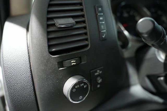 Used 2011 GMC Sierra 1500 SLE w/ Power Tech Package image 11