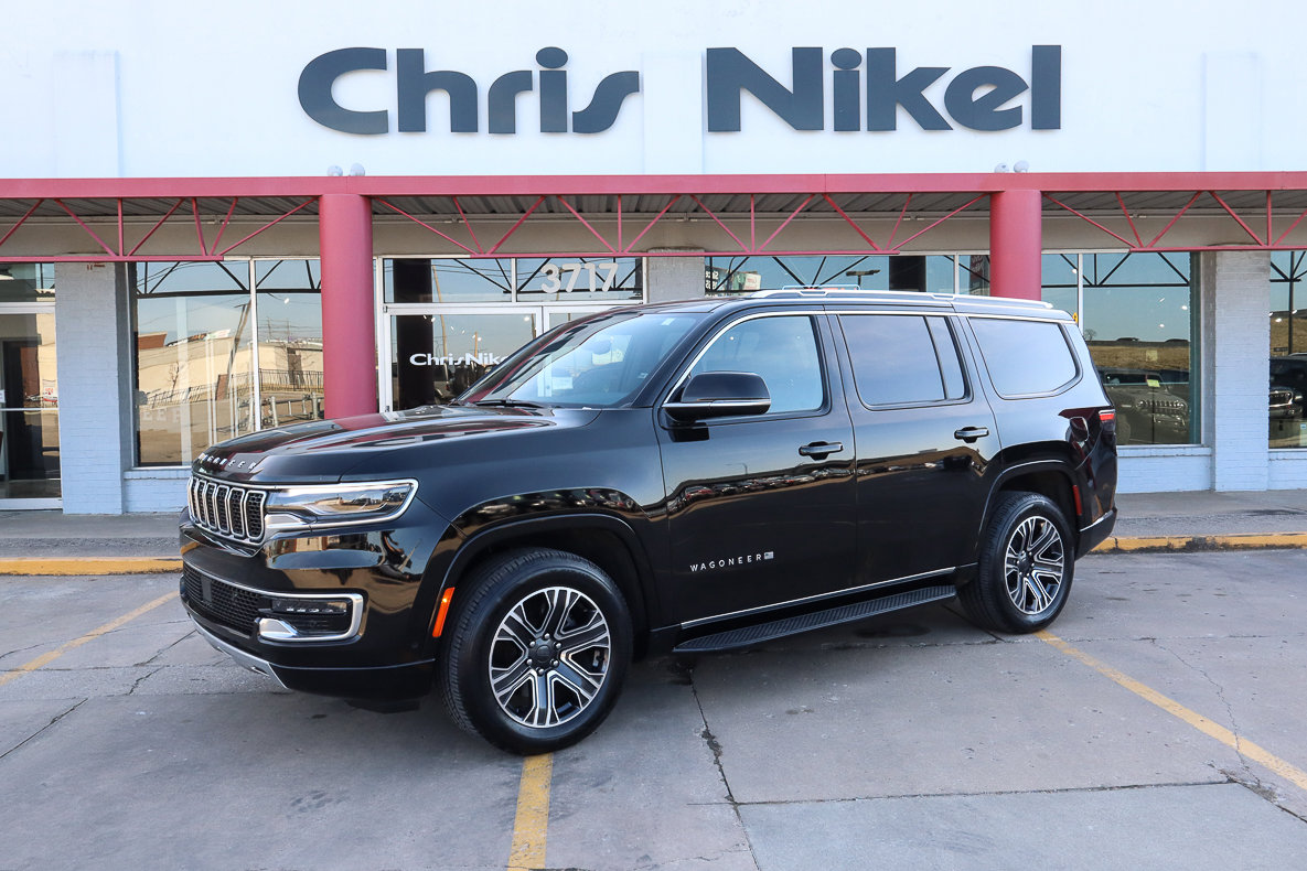 Used 2024 Jeep Wagoneer Series II w/ Flexible Seating Group