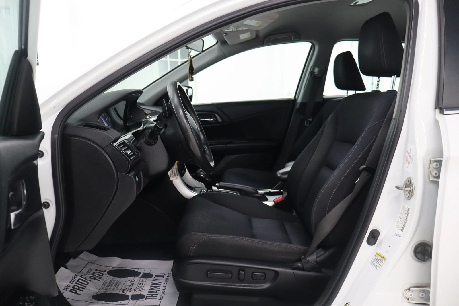 Used 2014 Honda Accord Sport image 10