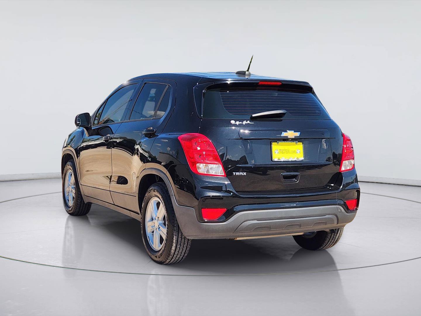 Certified 2020 Chevrolet Trax LS w/ LPO, Cargo Package FWD image 5
