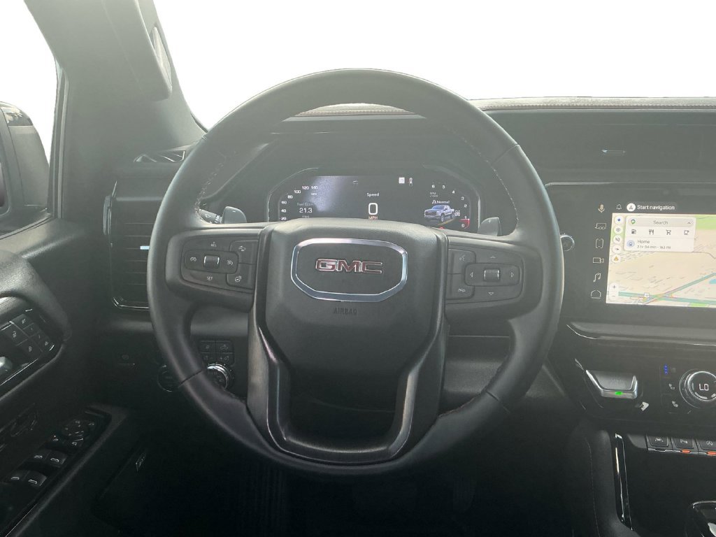 Used 2025 GMC Sierra 1500 AT4 w/ AT4 Premium Package AWD/4WD image 18