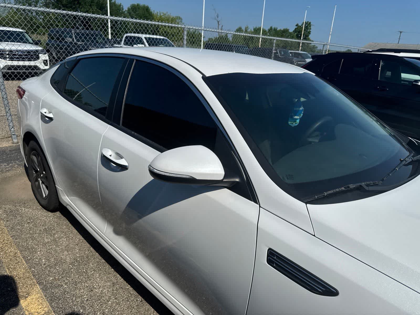 Used 2020 Kia Optima LX FWD image 23