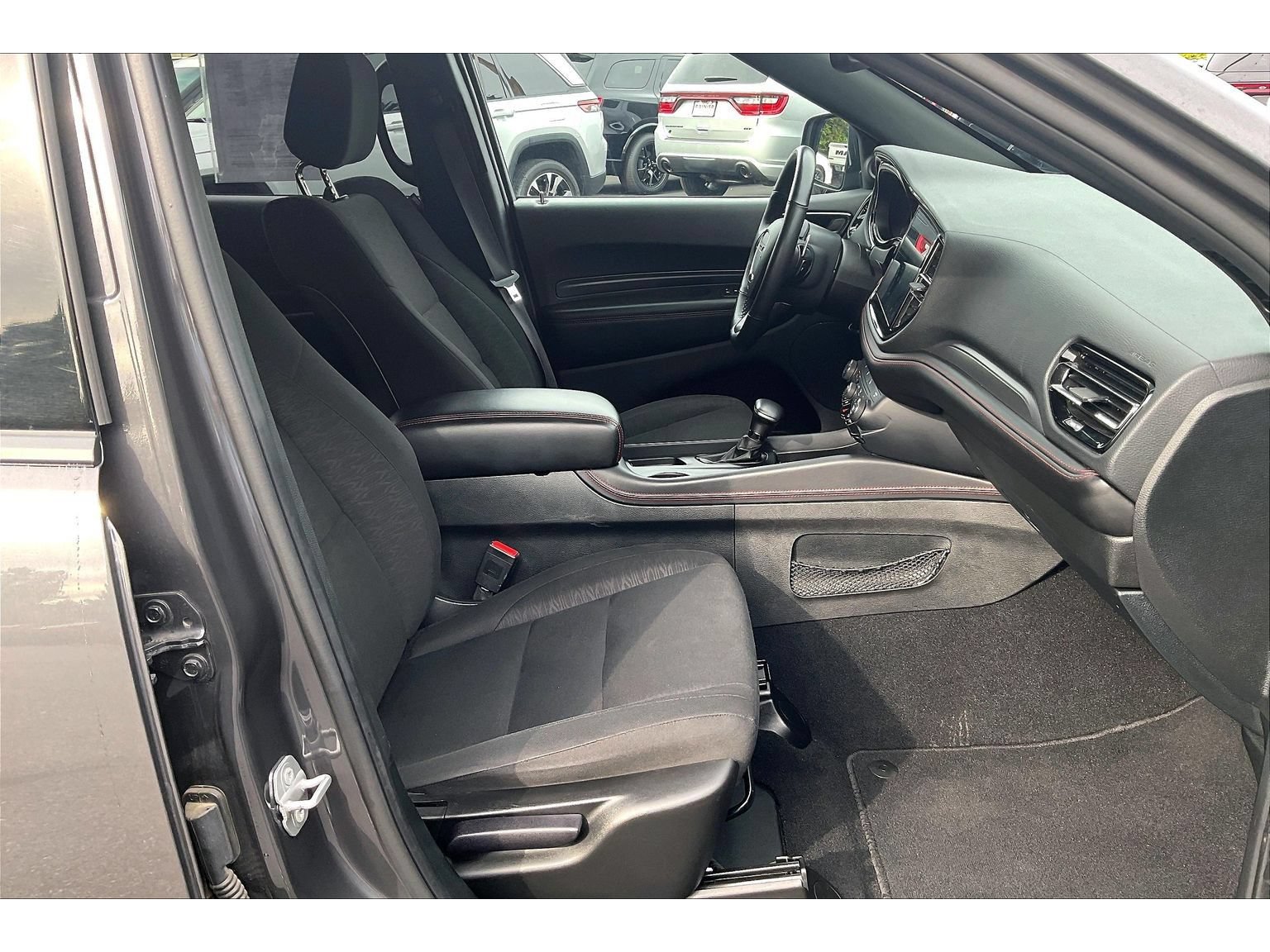 Used 2025 Dodge Durango GT AWD/4WD image 7