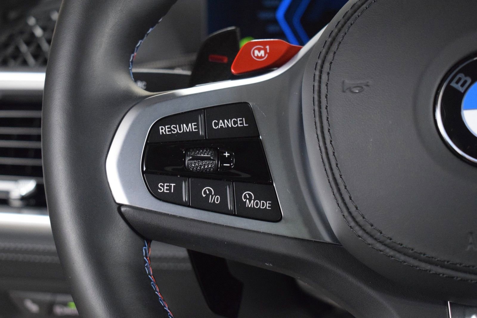 Used 2025 BMW X5 M Competition AWD/4WD image 29