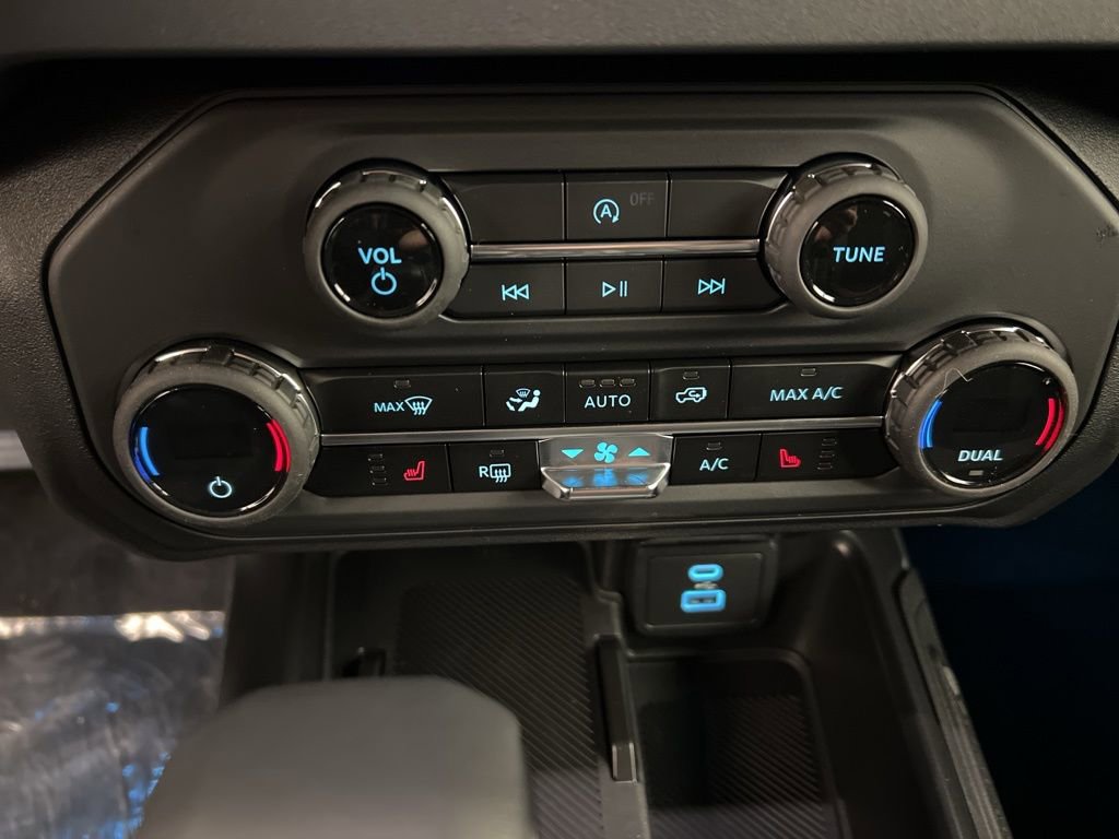 New 2025 Ford Bronco Big Bend image 13