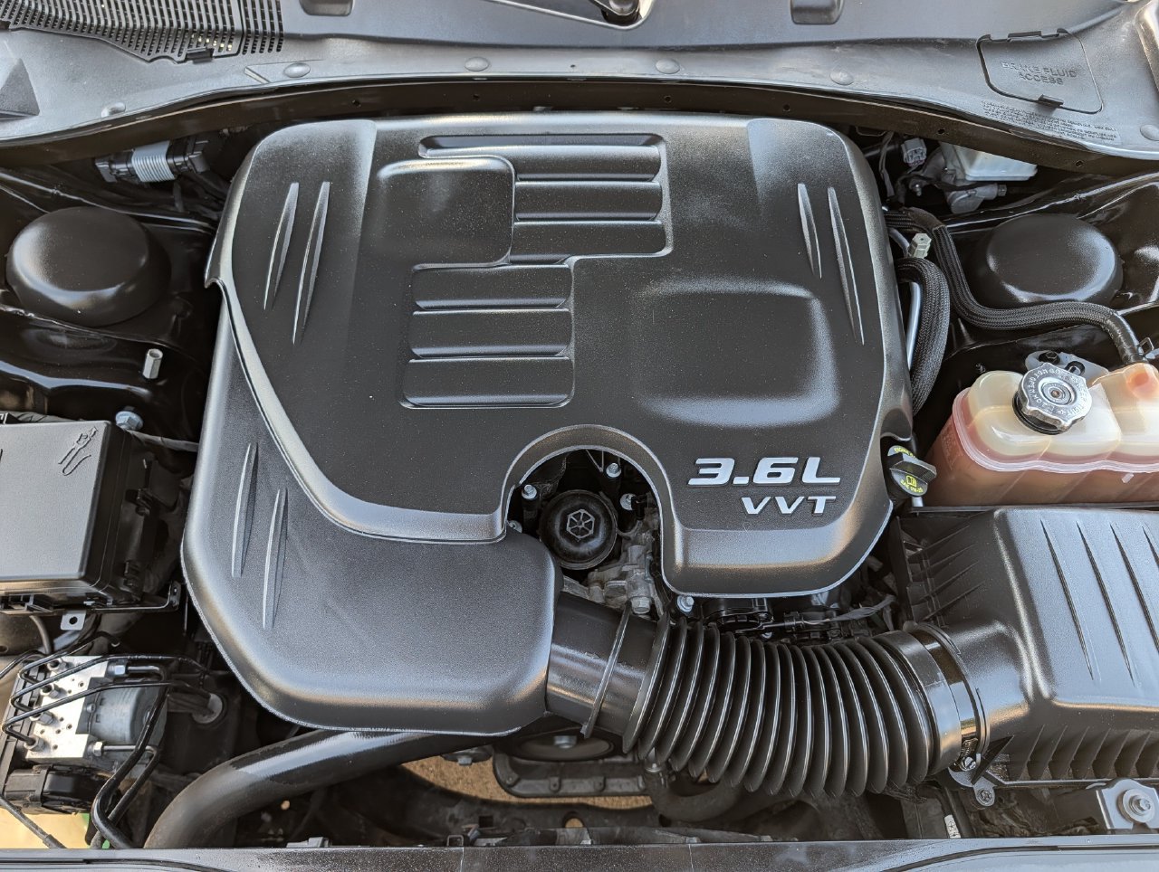Used 2022 Dodge Charger SXT RWD image 25