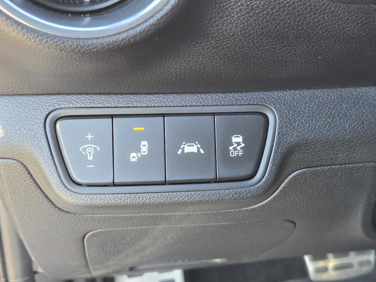 Used 2021 Kia Forte GT-Line w/ GT-Line Premium Package image 18